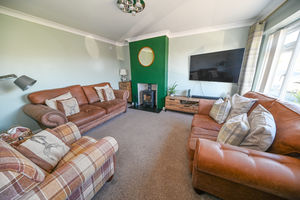 Hazleton Way Cowplain